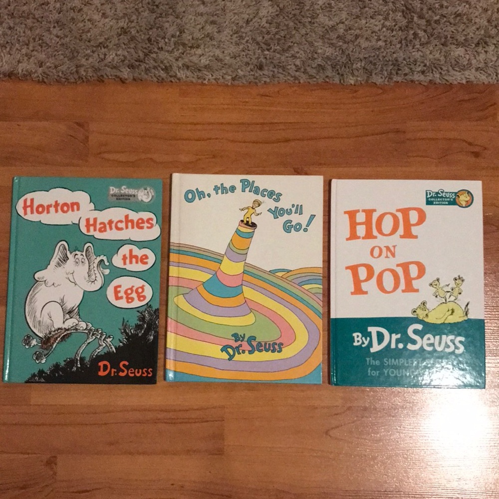 Gifted 💜 3 Dr. Seuss book bundle